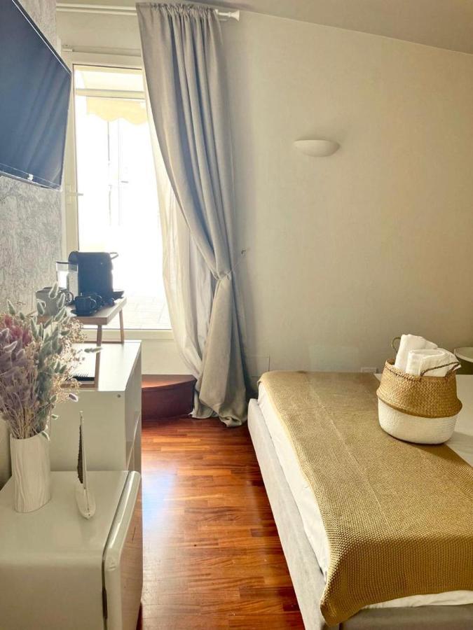 فندق Apulia Journey - Manzoni 11 باري المظهر الخارجي الصورة